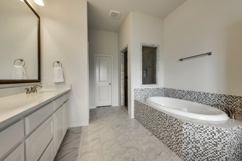    Spa Like Master Bath with Large Walk In Shower 