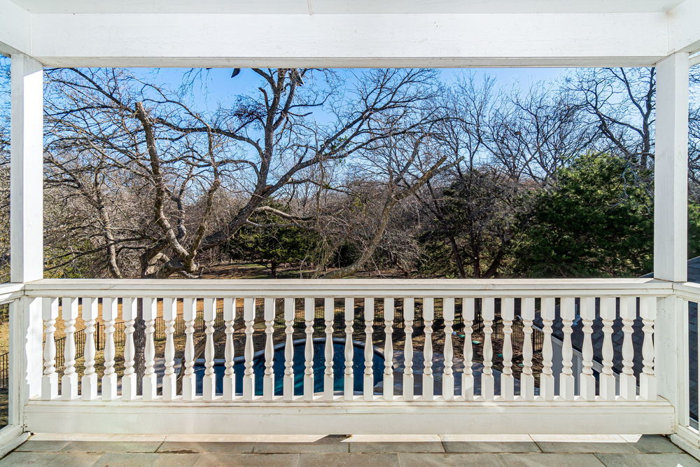 Private Master Bedroom Balcony