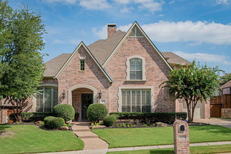   4400 Glenshire Court, Clifton Park, McKinney, Texas  