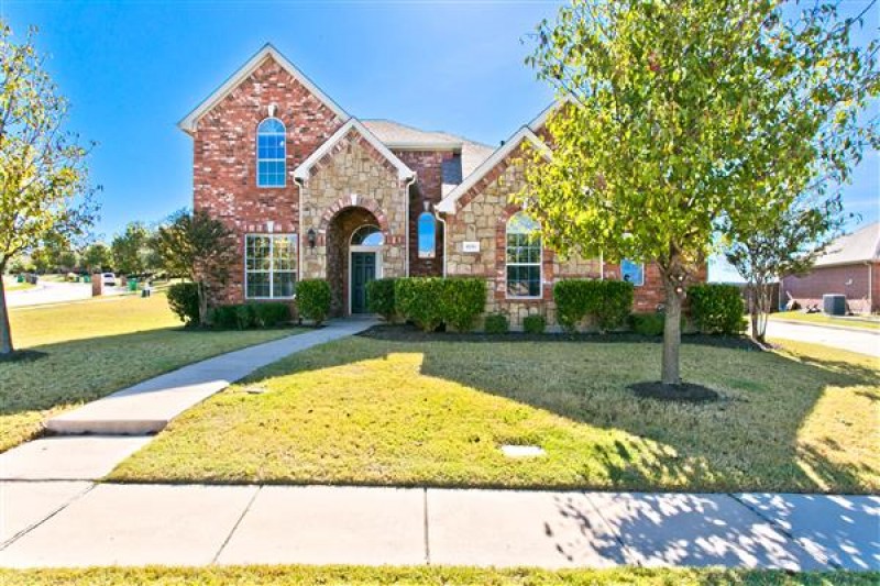   1001 Chapala Ct, Lakes of LaCima, Prosper  